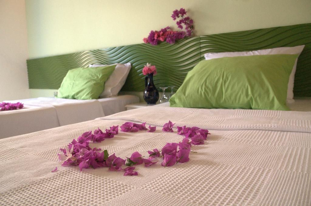 Pasalimani Hotel Çeşme Rom bilde