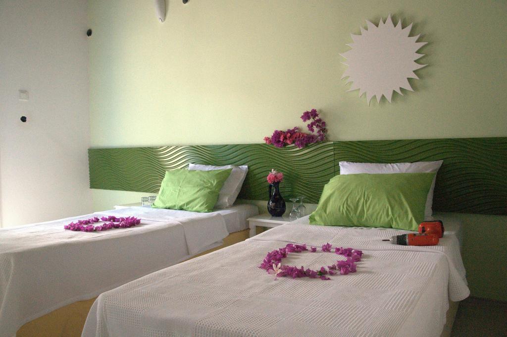 Pasalimani Hotel Çeşme Rom bilde
